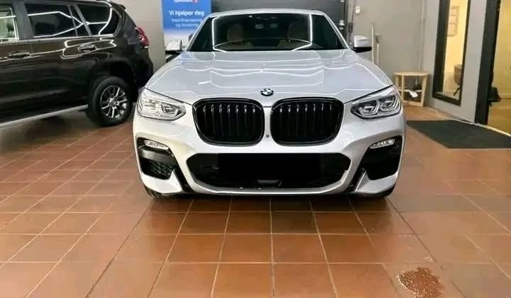 BMW X4 xDrive20i