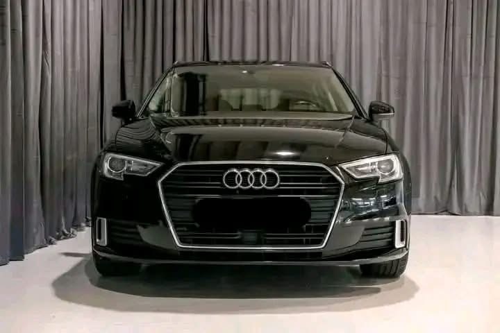 Audi A3 116CV S-TRONIC(04/2017)🚗