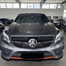 Mercedes-Benz GLE 3.0 / 350d / AMG / 4Matic / Pano / Édition Orangeart /