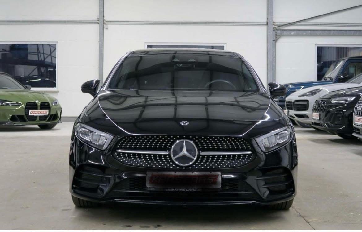 Mercedes-Benz A 180 A 180 AMG Line 7G-DCT Panoramadach*MBUX-Hi / 136 ch / 2020 / Automatique / essence / 75 400 km ( certifie)