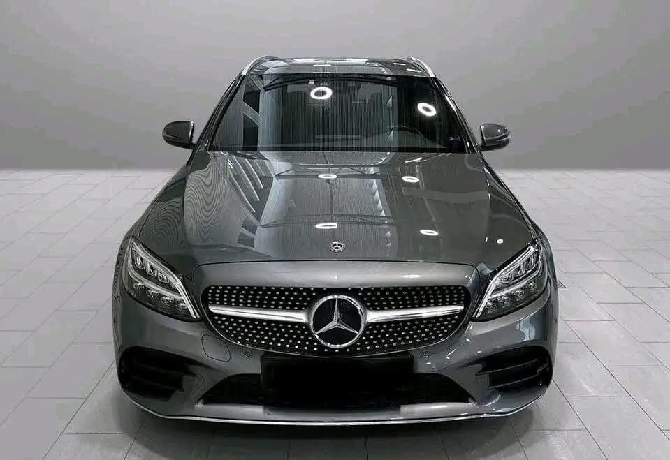 Mercedes-Benz Classe C C220d T 4M AMG Édition AMG | 19" | Distronic | Navigation