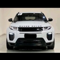 Land Rover Evoque Dynamic HSE 2.0 240Ch 4WD 2018 / 2018 - 59.000 Km Certifié dynamique