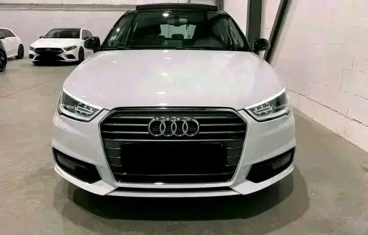 Audi A1 Sportback 1.4 TFSI 125 cv Ambition Luxe Stronic