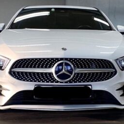 Mercedes-Benz Classe A 180 AMG Edition Plus avec Navi Carplay Cruise ++++