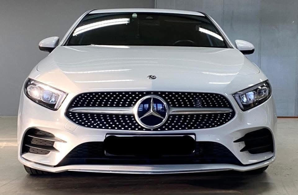 Mercedes-Benz Classe A 180 AMG Edition Plus avec Navi Carplay Cruise ++++