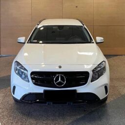 Mercedes-Benz GLA 200 d 7G-DCT