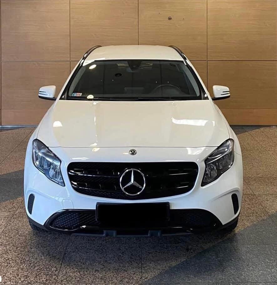 Mercedes-Benz GLA 200 d 7G-DCT