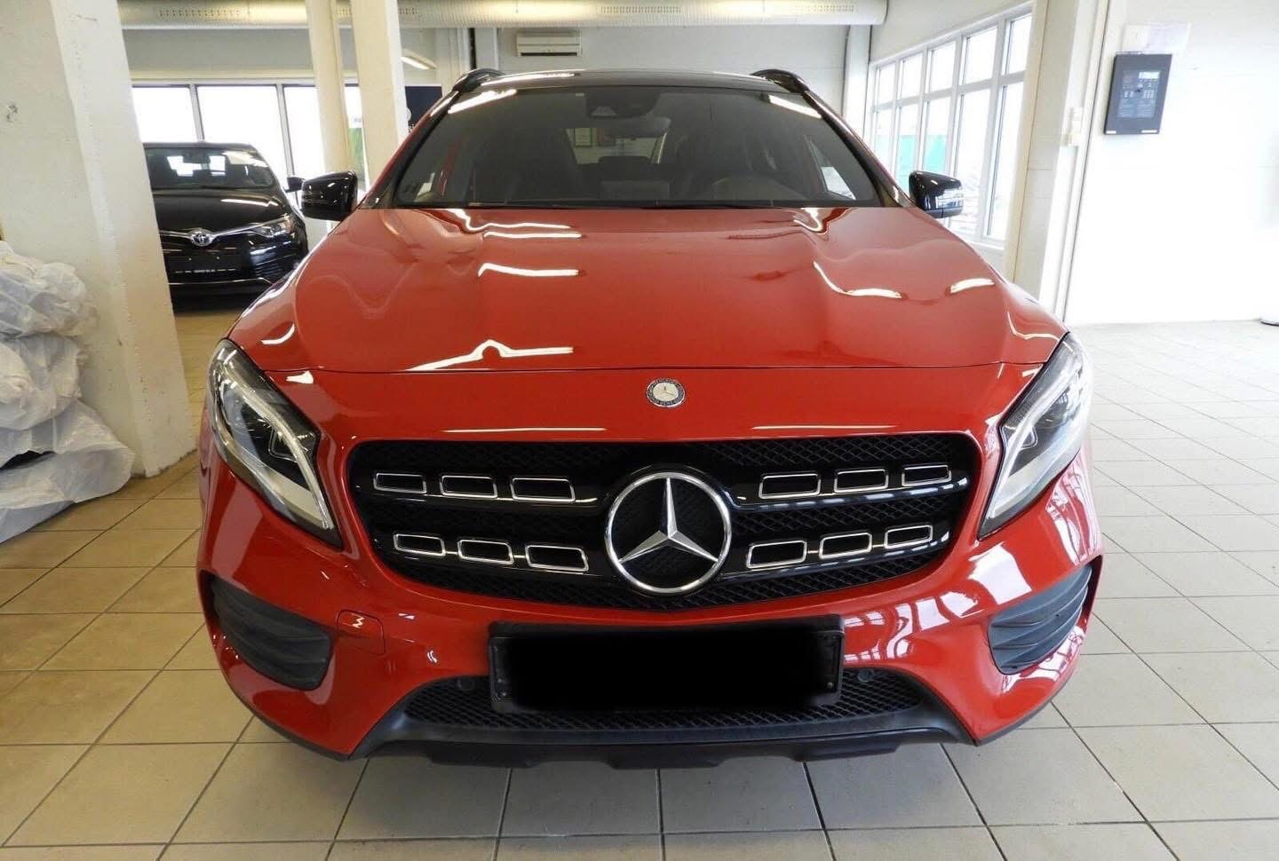 Mercedes-Benz GLA180 AMG édition automatique