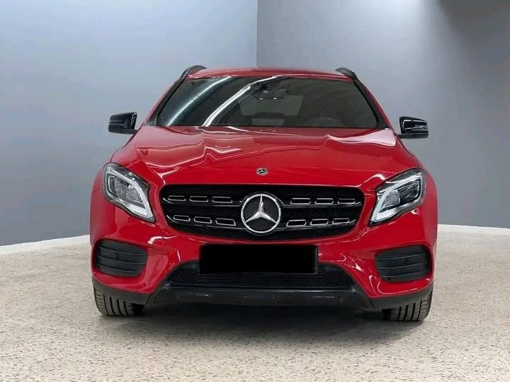 Mercedes-Benz GLA 180 AMG Edition - Navi - R.Camera - El.Luke - Henger.f