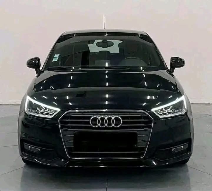 AUDI A1 SPORTBACK 1.4 TDI 90 S tronic S line