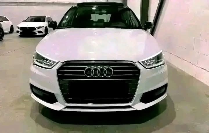 Audi A1 Sportback 1.4 TFSI 125 cv Ambition Luxe Stronic