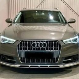 Audi A6 3.0 / TDI / Quattro / Webasto / S tronic / Cruise / Led / Delskinn / PDC / Croisière / 5 Places / Hook / ACC / Cuir / Isofix / Clima / Média / Capteur / Navi / DAB+