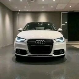 Audi A1 SPORTBACK 1.4TFSI S-TRONIC / PANORAMA / CAPTEUR P. / LED